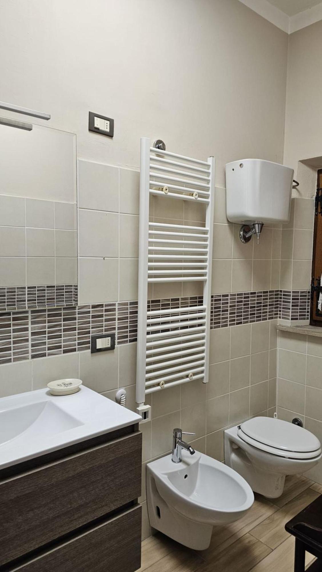 I Chiari Guest House Acquaviva  Bagian luar foto