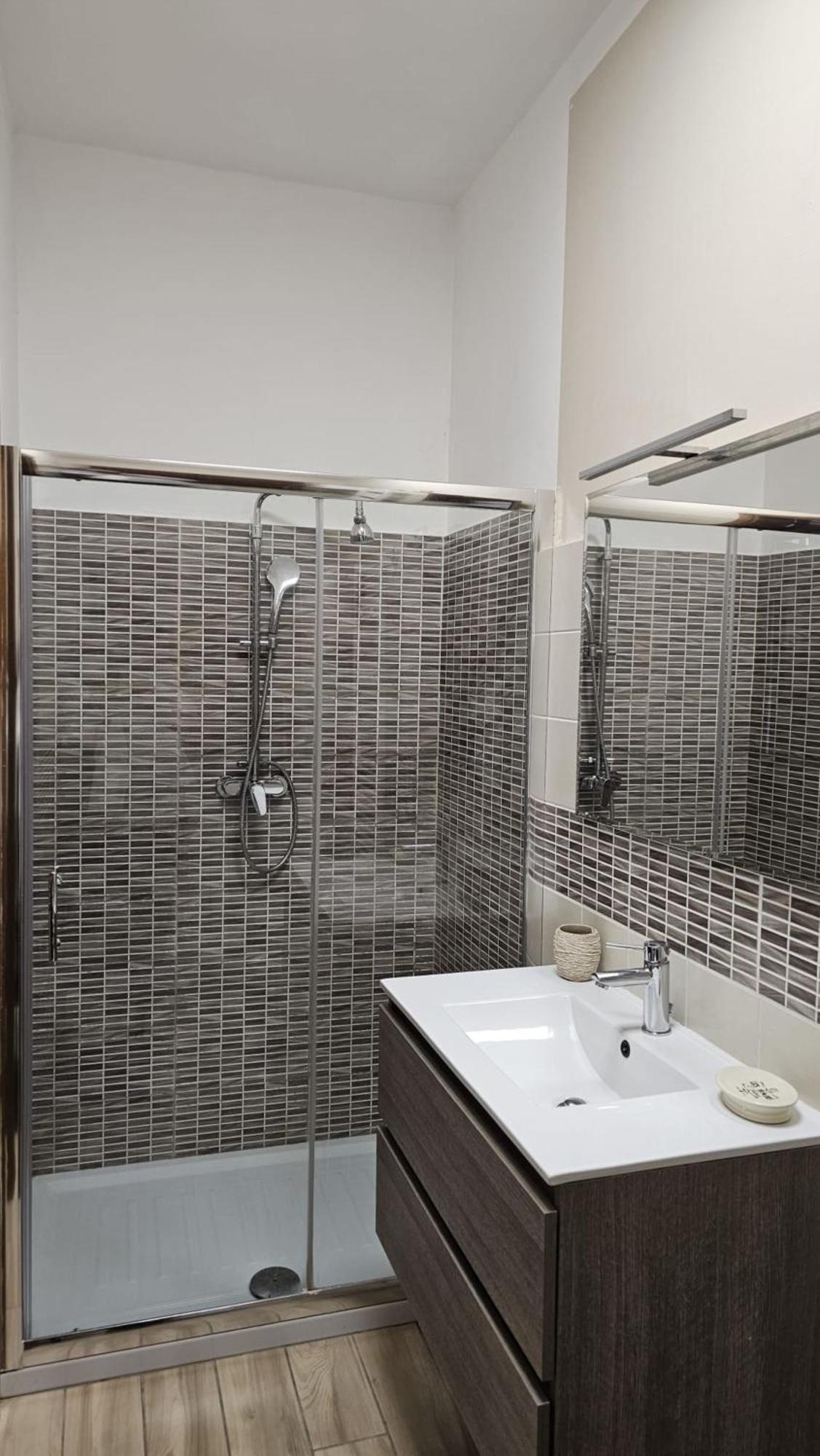I Chiari Guest House Acquaviva  Bagian luar foto