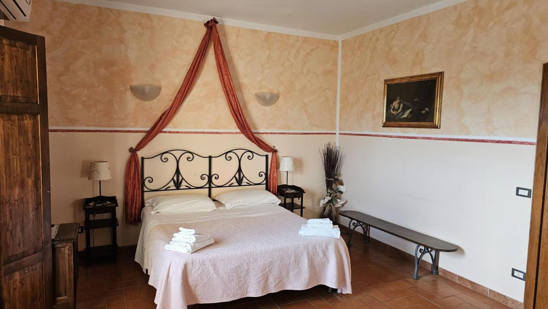 I Chiari Guest House Acquaviva  Bagian luar foto