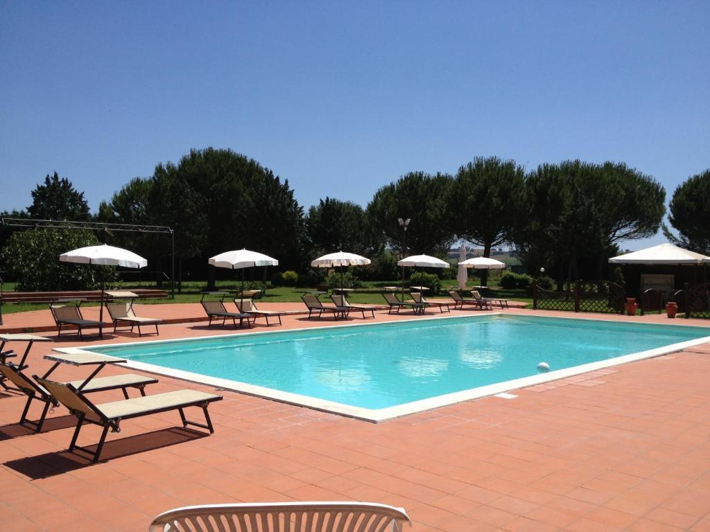 I Chiari Guest House Acquaviva  Bagian luar foto
